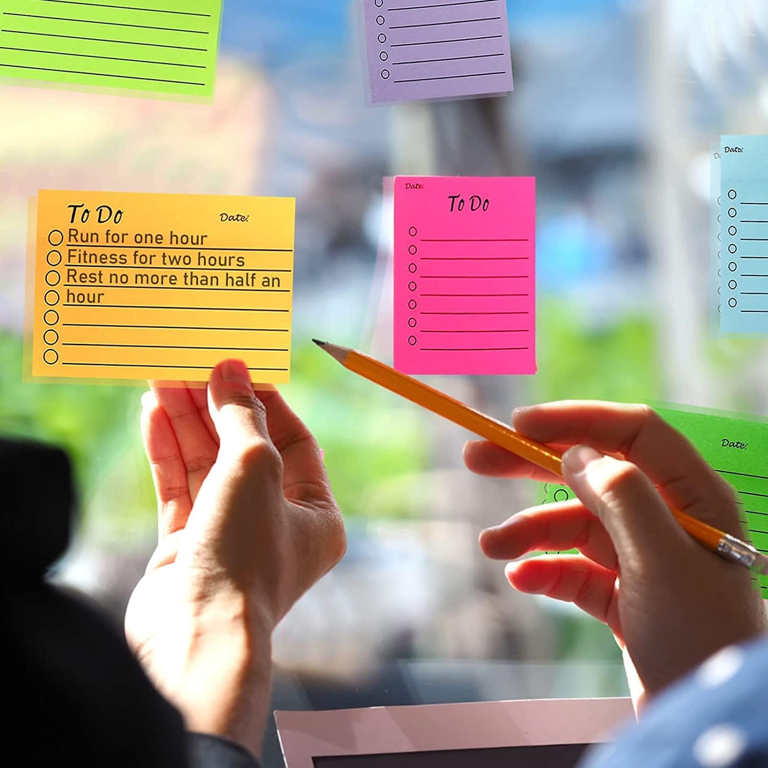Detalle de Newplenty To Do Lijst zelfklevende notitieblokken, gelinieerd en in 8 kleuren