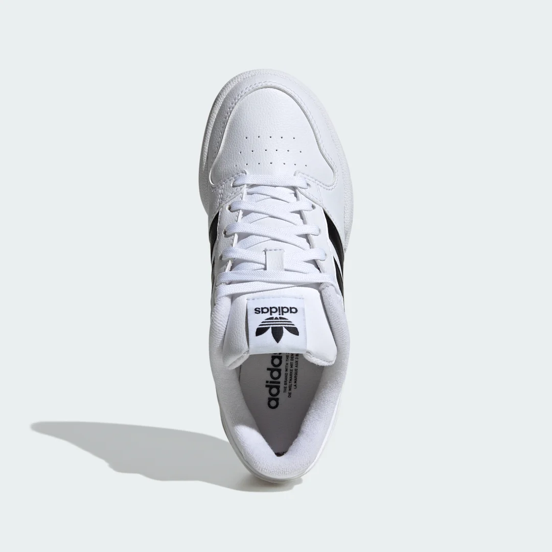 Detalle 2 de Zapatilla Team Court 2.0 STR de Adidas: comodidad y versatilidad para el juego en pista