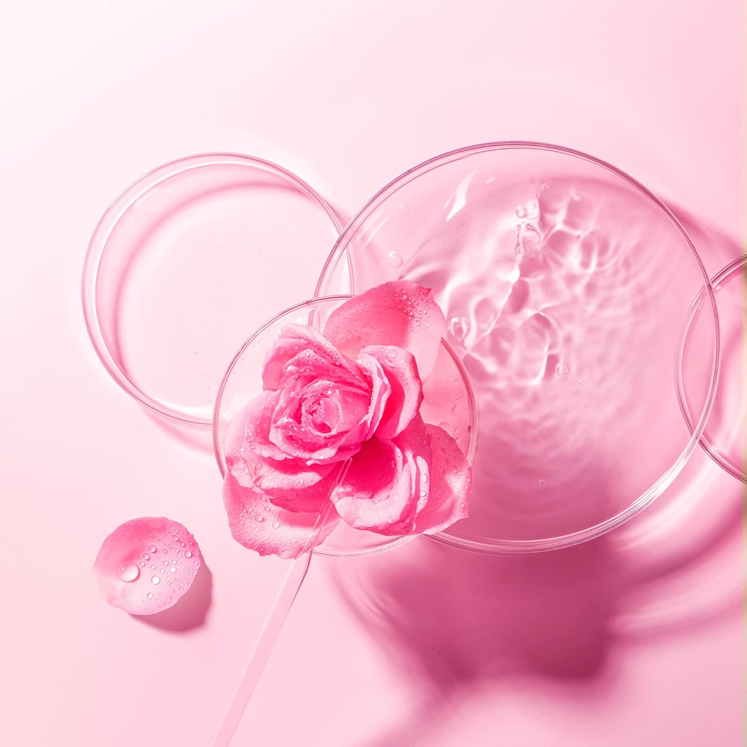 Detalle de FOREO Masque Tissu UFO à la Rose Bulgare (peau sèche) – pack de 3, régénérant et apaisant