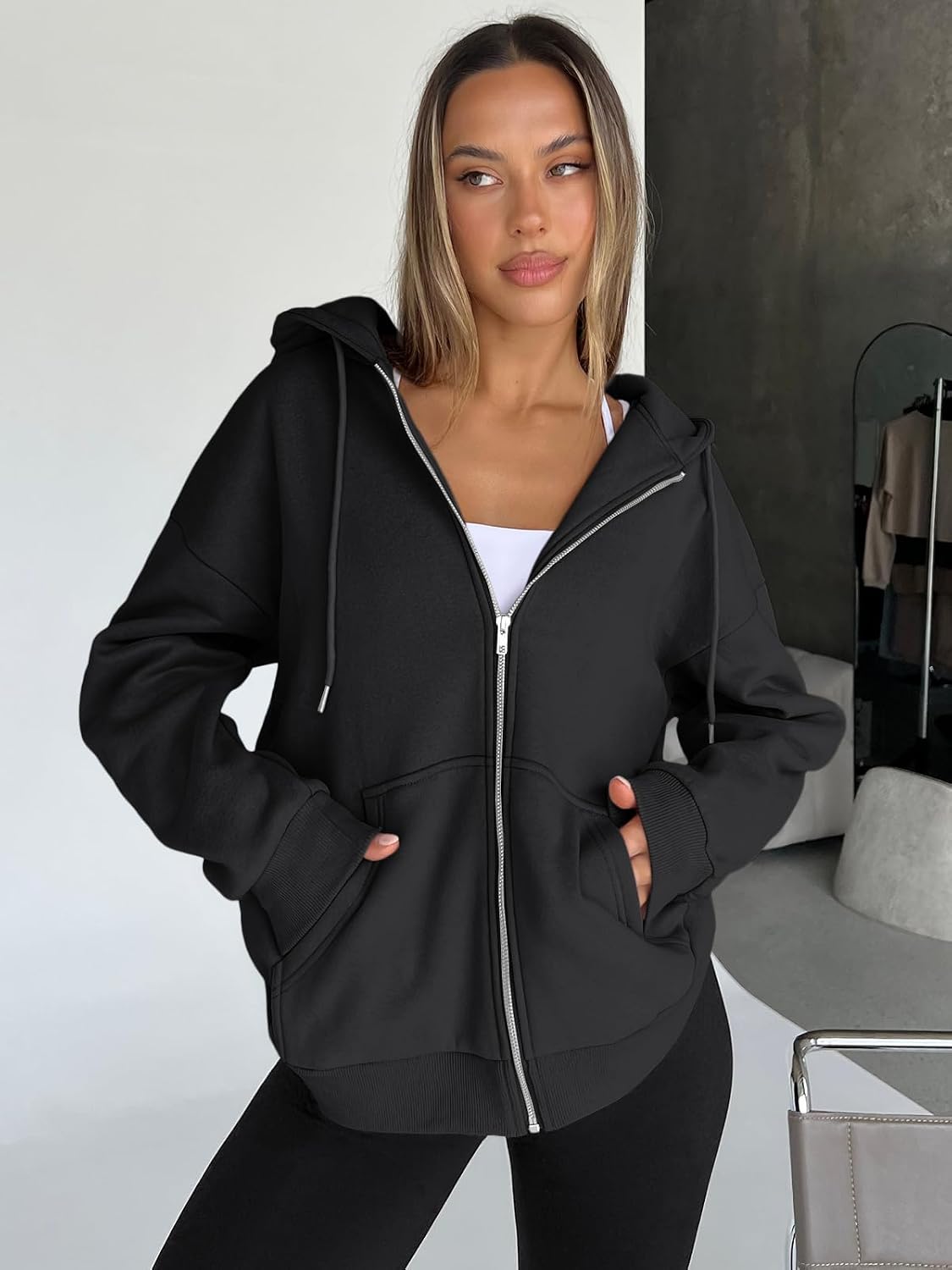 Detalle de Trendy Queen Womens Zip Up Hoodies 2026 Oversized sweatshirt