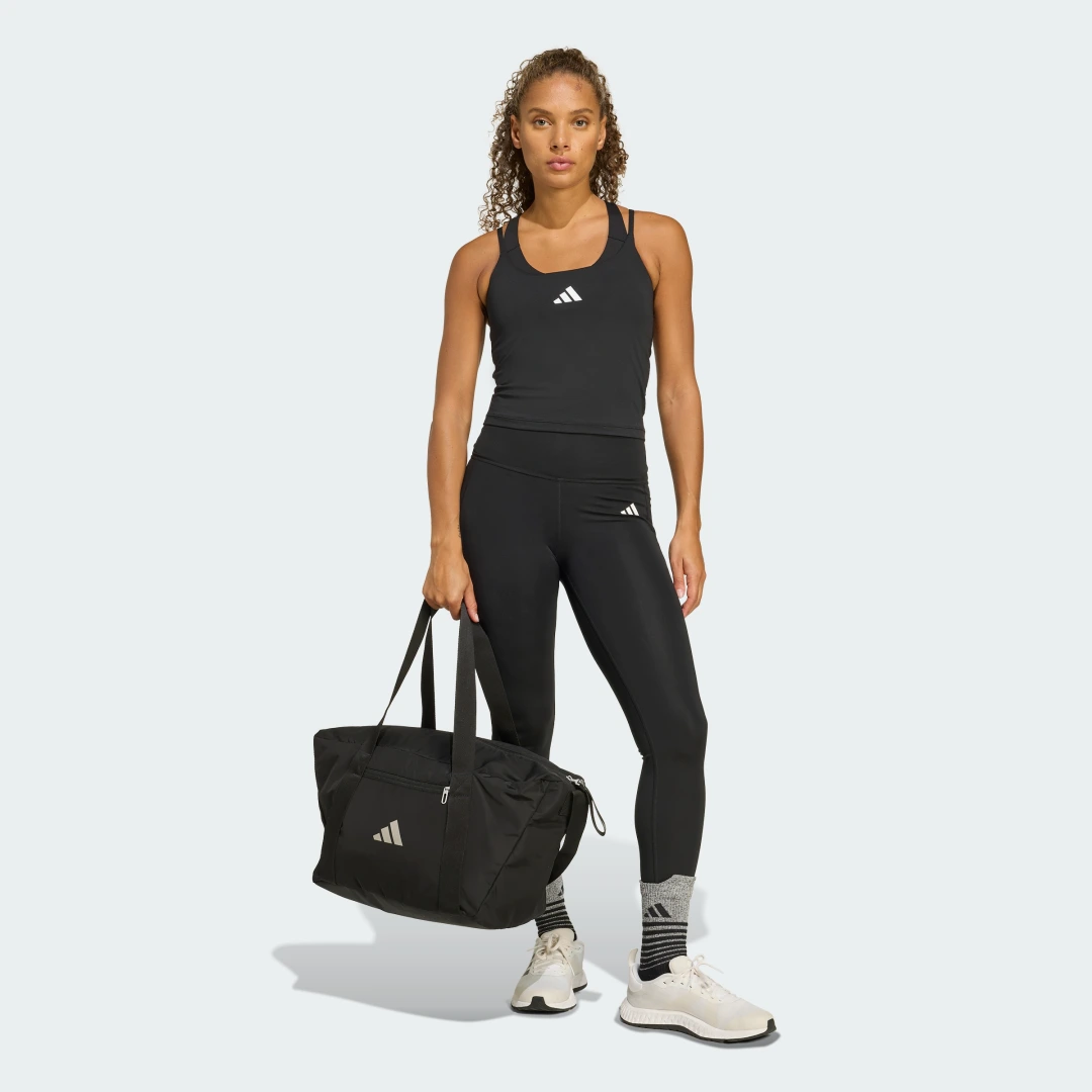 Thumbnail 1 de Bolsa de deporte Adidas negra: práctica, versátil y pensada para tus entrenamientos