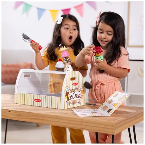 Detalle de Melissa & Doug Wooden Ice Cream Toy Shop | Role Play Set for Kids (Age 3+)