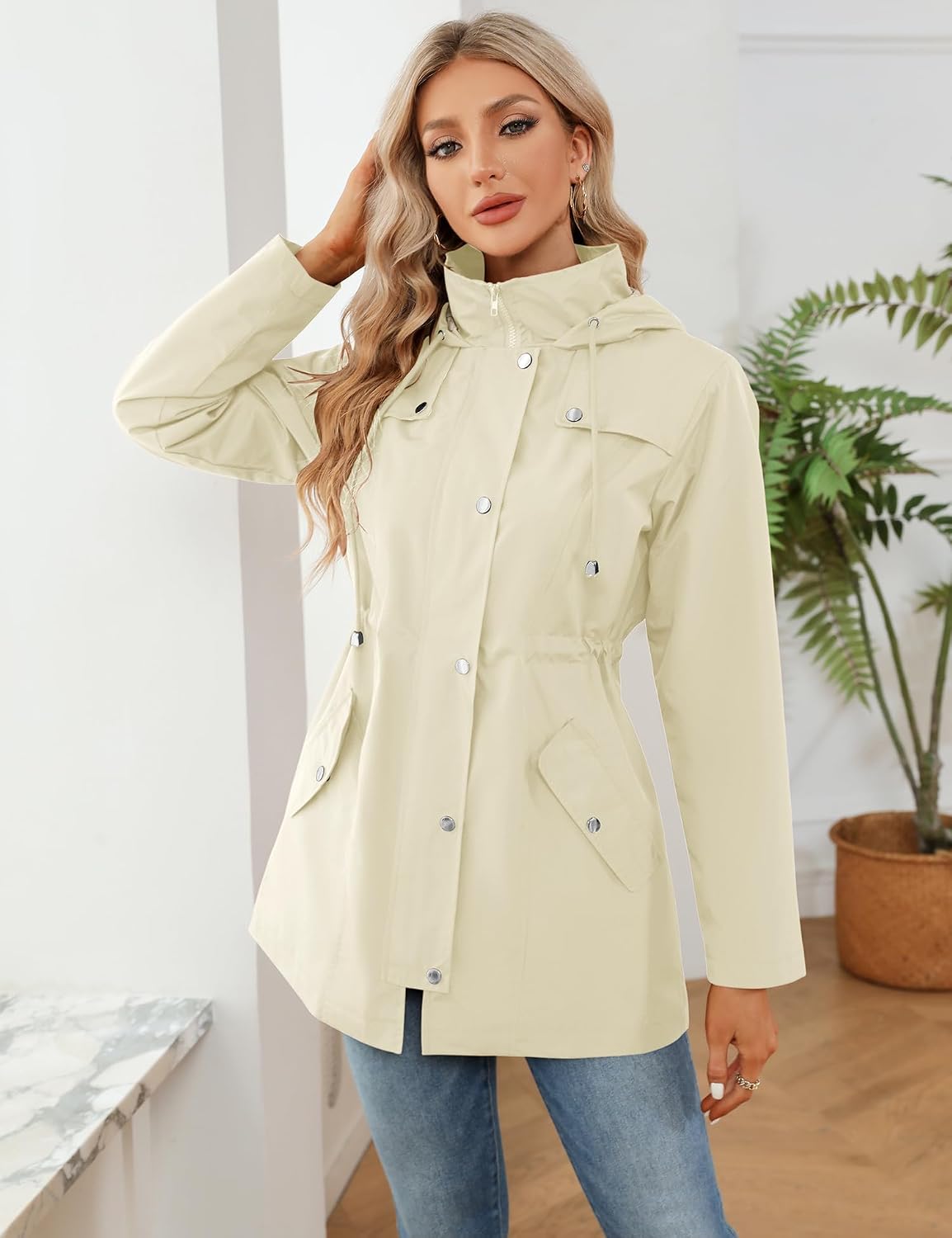 Detalle 2 de LOMON Women Waterproof Outdoor Hiking Raincoat: Lightweight, Hooded, Packable Rain Jacket