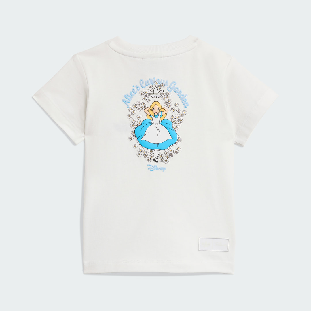 Detalle de Conjunto Adidas Disney: camiseta y pantalón corto blanco