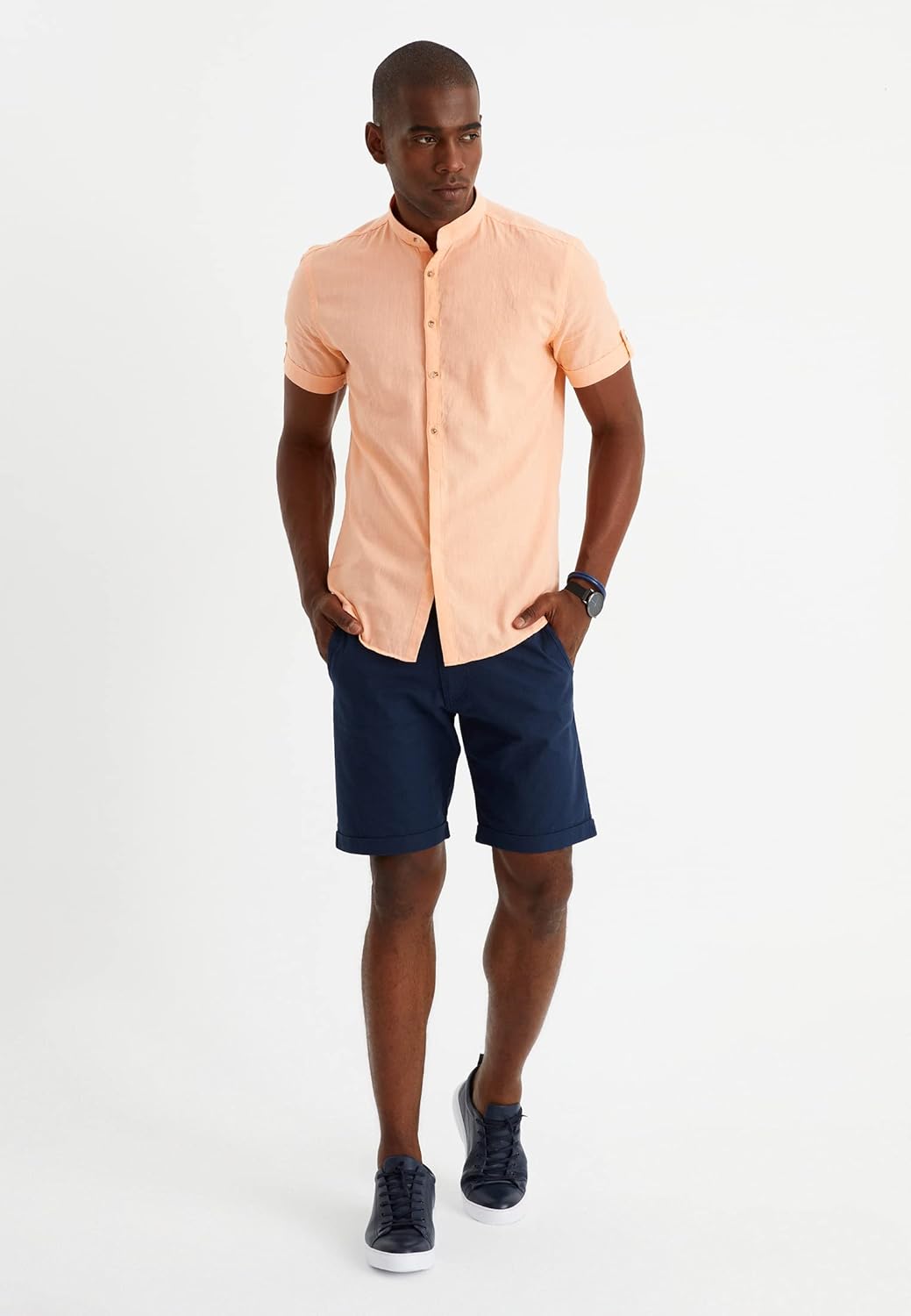 Detalle de Leif Nelson Chemise d'été en lin pour homme – Manches courtes, Henley, mélange lin et coton 30/70, coupe droite
