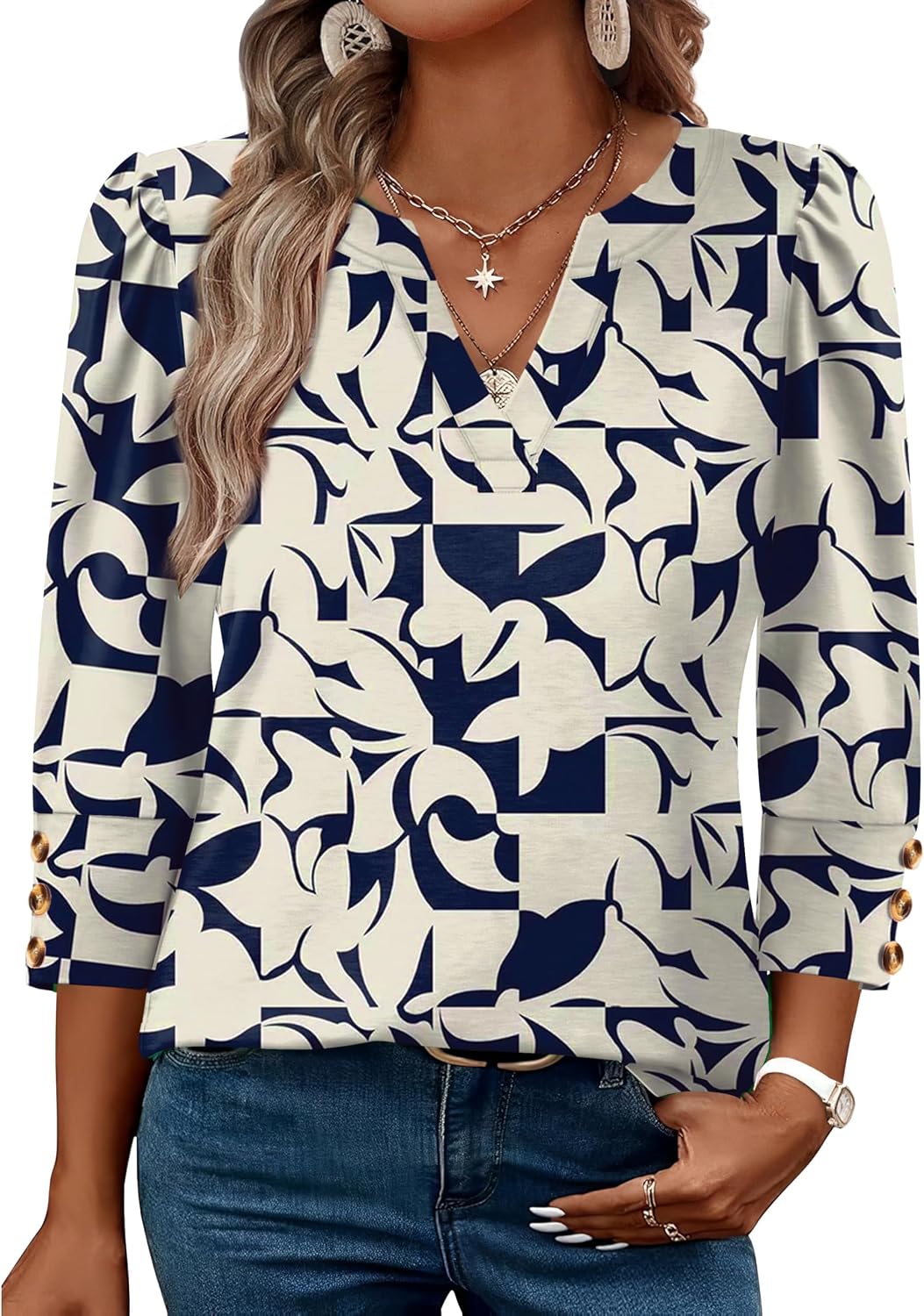 Detalle 2 de WIHOLL 3/4-Sleeve V-Neck Women's Top with Button Cuffs and Curved Hem