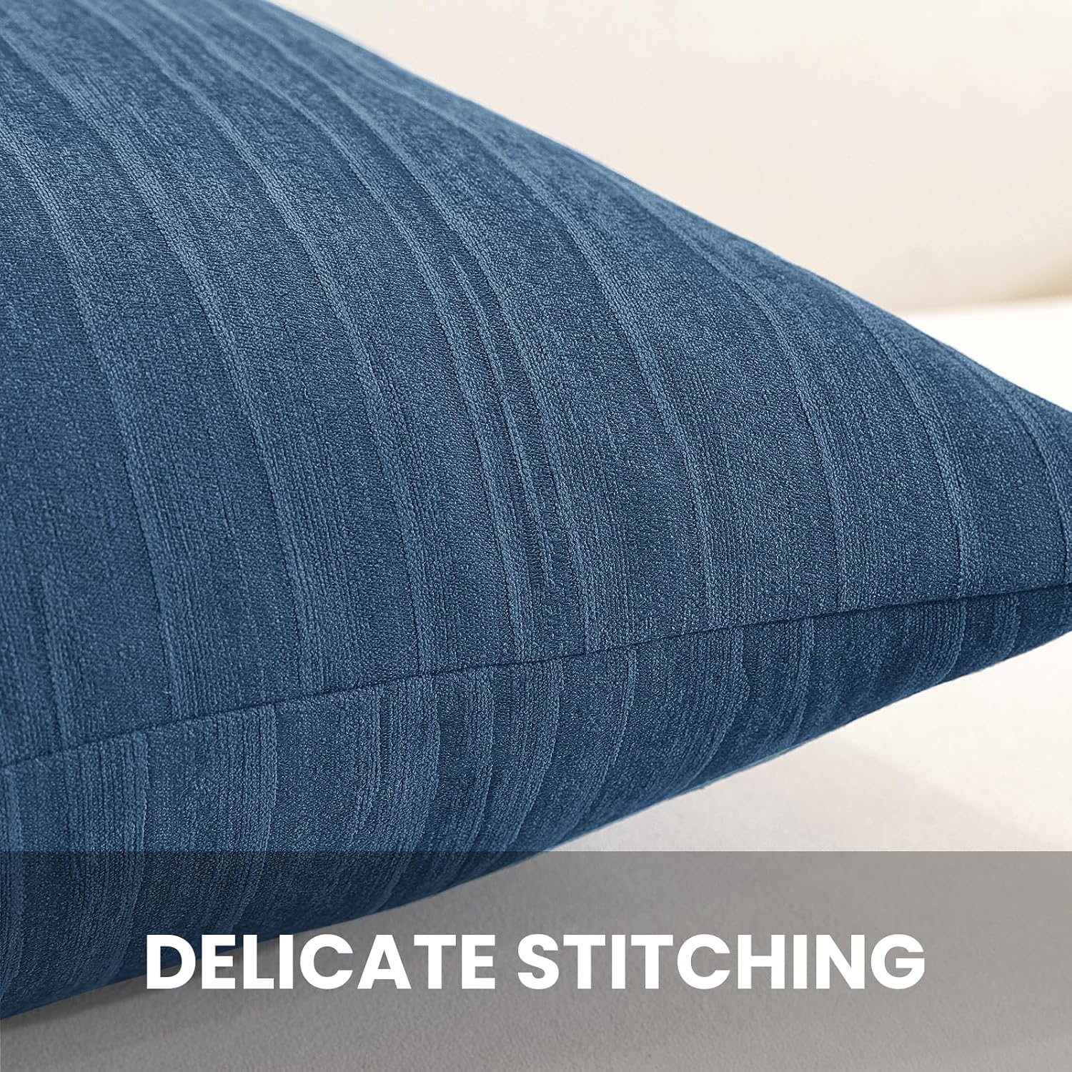 Detalle de Lot de 2 housses de coussin Ystyle 60x60 cm en polyester doux avec fermeture éclair invisible, bleu Hermès
