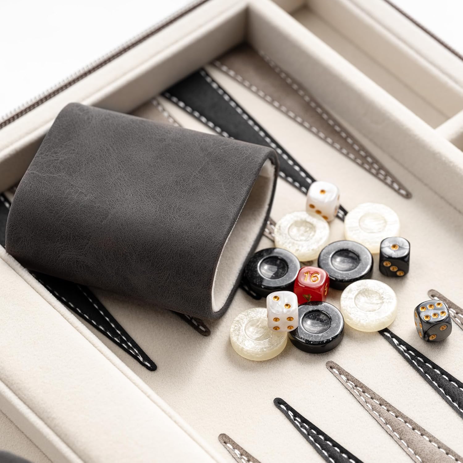 Thumbnail 2 de Backgammon-Set für Erwachsene – Tragbares Reise-Backgammon mit Kunstlederkoffer und 30 Horn-Checkern
