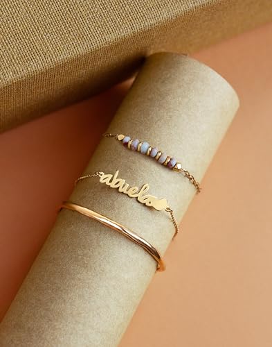 Detalle 2 de SINGULARU - Pulsera Abuela Heart en Plata de Ley 925 con Baño de Oro 18Kt