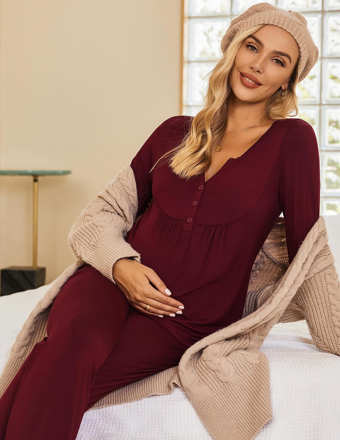 Detalle de Ekouaer Maternity Nursing Pajama Set in Polyester-Spandex