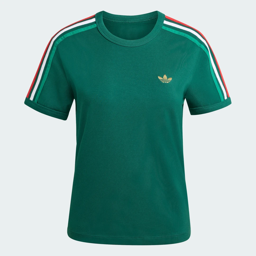 Detalle 2 de 3-Stripes Slim T-Shirt de Adidas. Verde y con estilo clásico para el día a día
