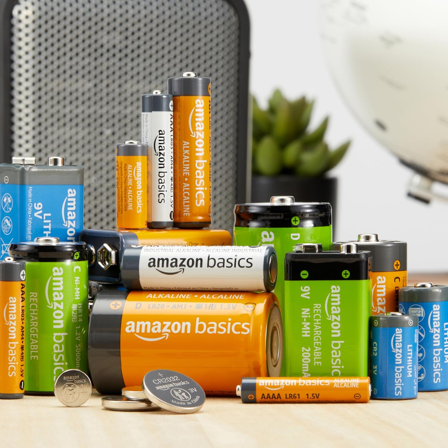 Thumbnail 4 de Amazon Basics 150-Pack AA Alkaline 1.5V batteries