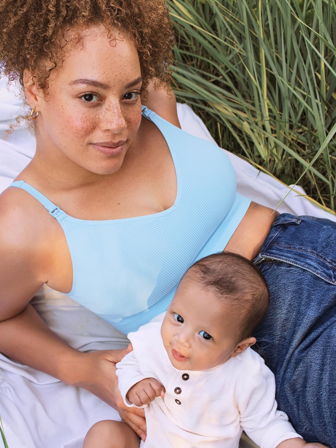 Detalle de MOMANDA Ribbed Nursing Bra: Longline Wireless Maternity Support for Sleep & Everyday Wear