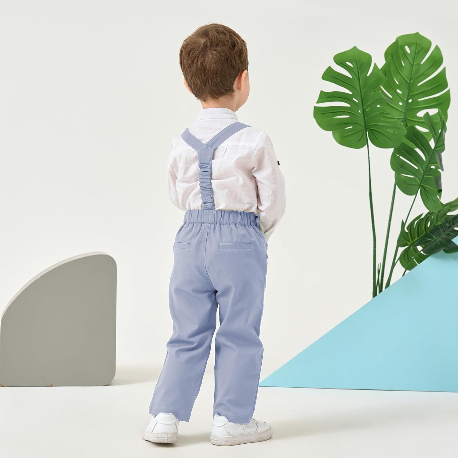 Thumbnail 4 de Completo elegante Volunboy Bambino in lino cotone: camicia Henley con fiocco, bretelle e pantaloni (4 pezzi)