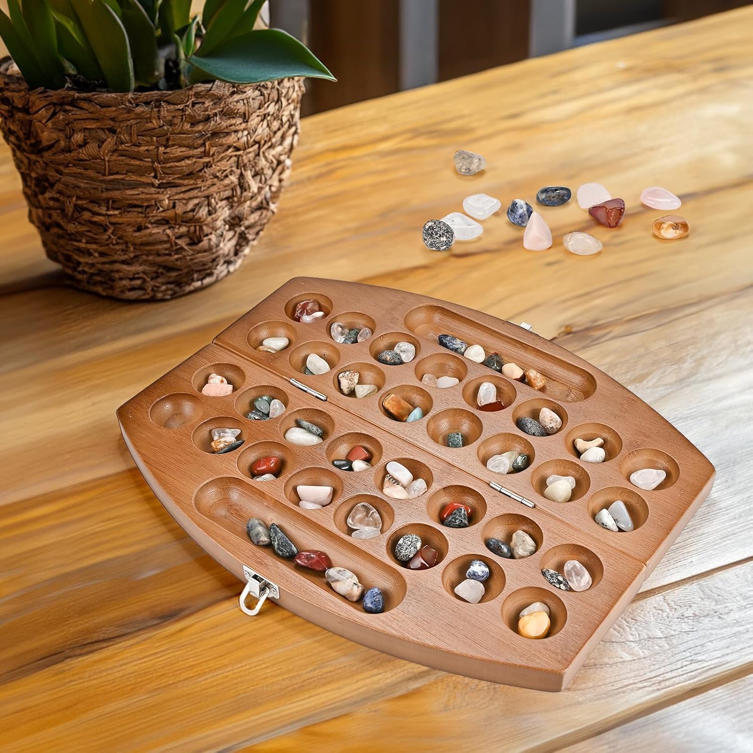 Thumbnail 1 de Wooderma Hus Bao Kalaha Mancala-Spiel aus Holz mit Edelsteinen – Strategiespiel für 2 Spieler