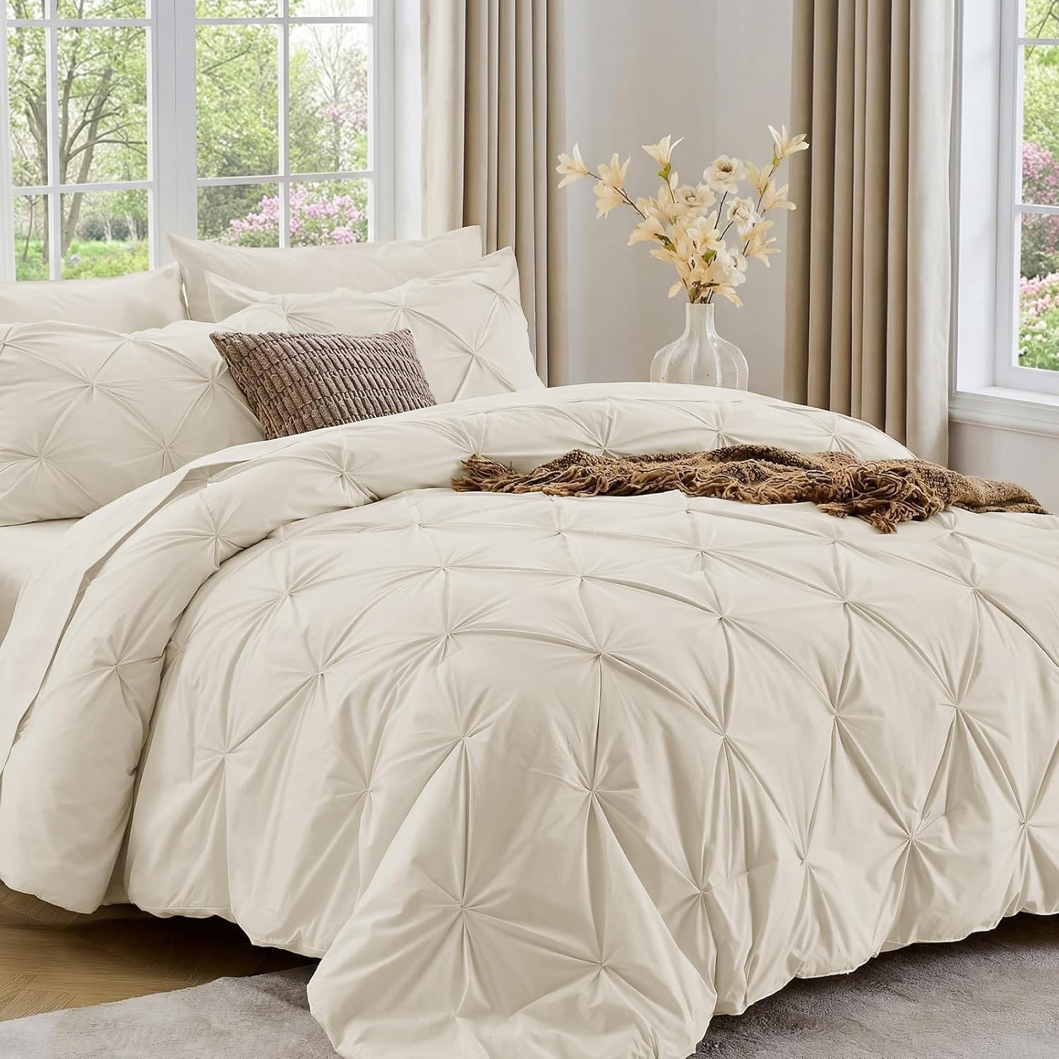 Detalle de Sasttie Queen Comforter Set, 7-Piece Bed in a Bag: All-Season Microfiber Comfort with Pintuck Elegance