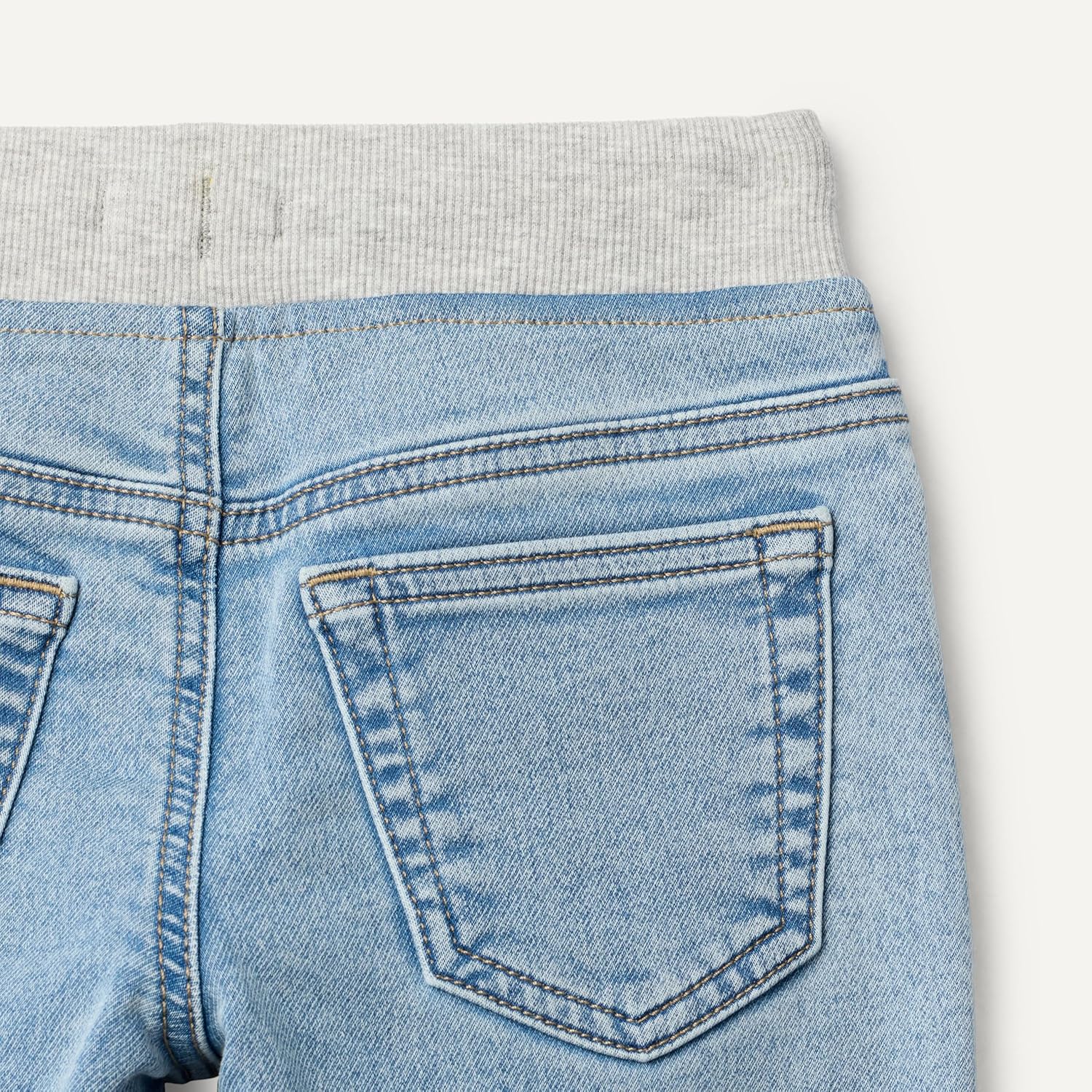 Thumbnail 5 de Amazon Essentials Soft Stretch Pull-On Jeans for Babies, Toddlers & Kids