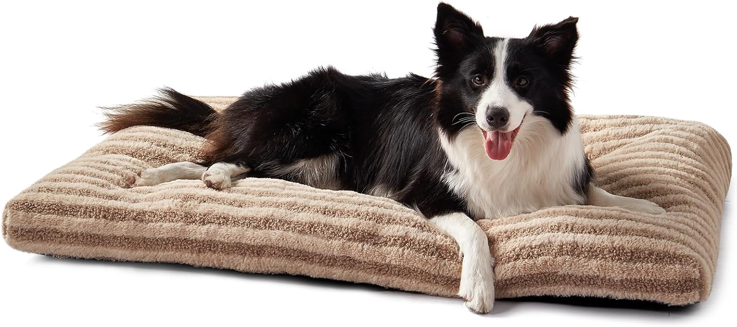 Detalle de FURTIME Dog Bed, Brown, 35 x 23 x 3.5 Inches, Washable Plush Crate Pad