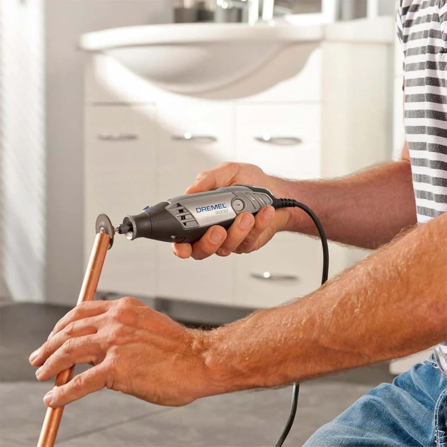 Thumbnail 3 de Dremel 3000 Rotary Tool 130 W Multi Tool Kit with 15 Accessories (Variable Speed 10,000–33,000 RPM)