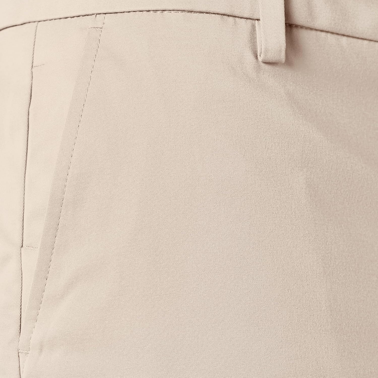 Thumbnail 5 de Amazon Essentials Men’s Classic-Fit Stretch Golf Shorts (Big & Tall)
