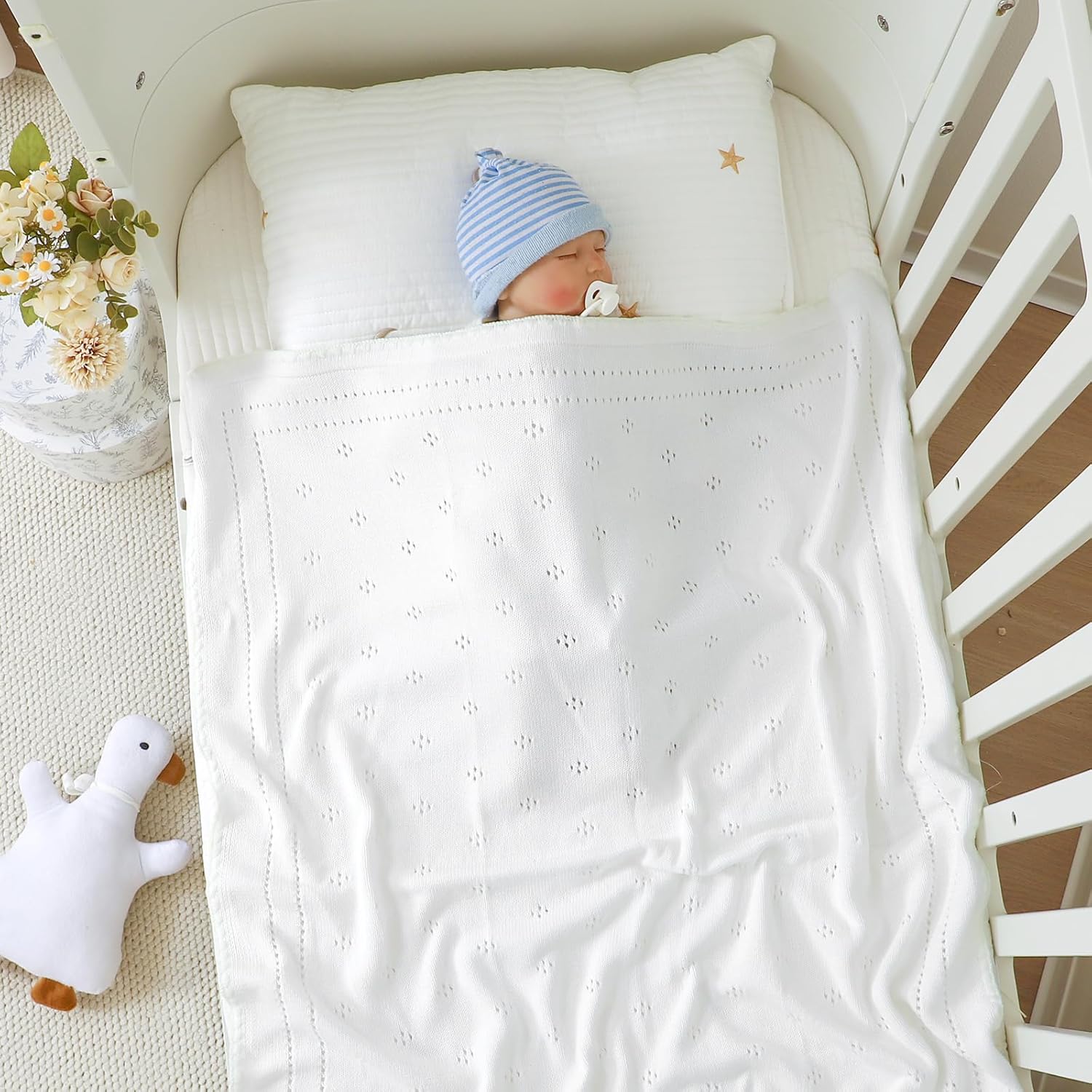 Detalle de DovFanny 100% Cotton Baby Blanket: Soft Knitted Crochet Cellular Cover for Newborns