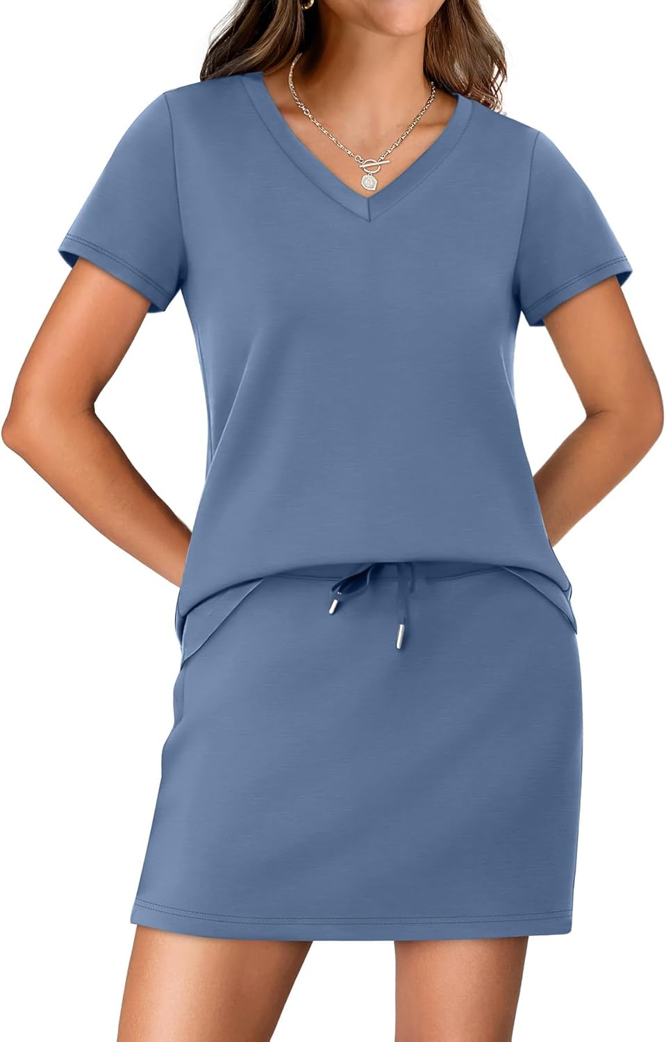 Thumbnail 1 de NIASHOT Two-Piece Skirt Set for Women (V-Neck Top + Tennis Skort with Pockets)