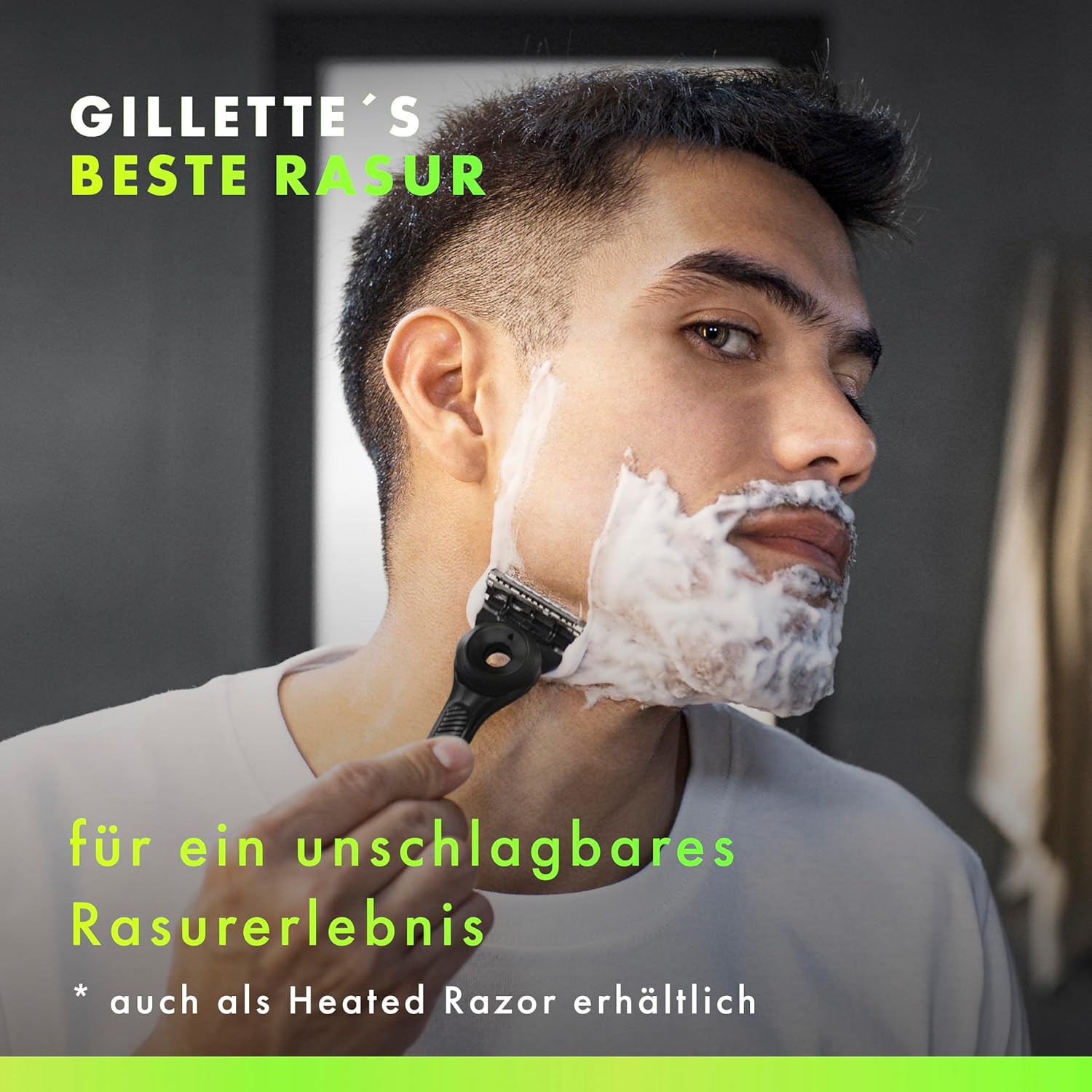 Detalle de GilletteLabs Herrenrasierer mit Reinigungselement – UEFA Champions League Special Edition