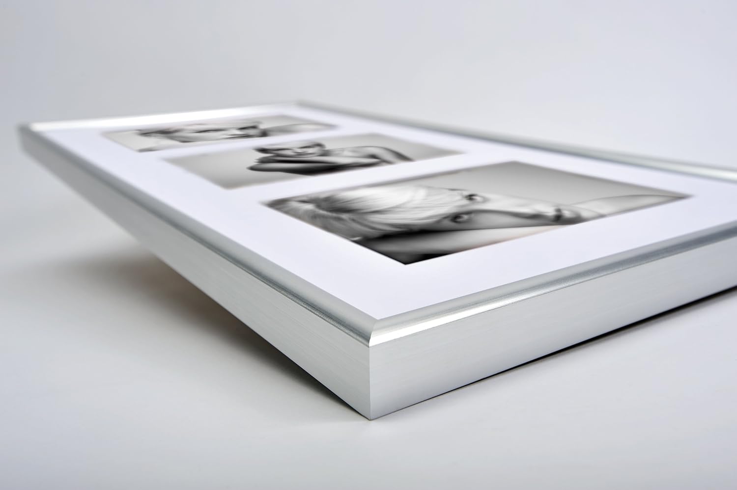 Thumbnail 5 de walther design Galerie-Kunststoffrahmen KS515H Silber mit Passepartout für 5 Fotos (10 x 15 cm)