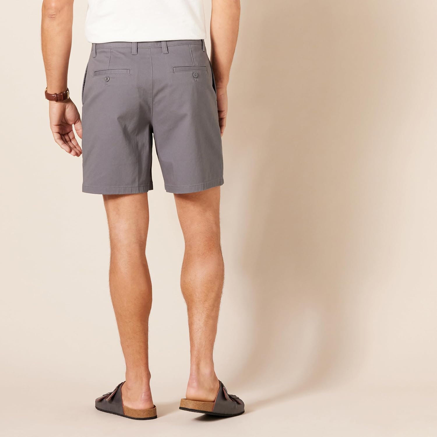 Thumbnail 1 de Amazon Essentials Men's Classic-Fit 7" Comfort Stretch Chino Shorts