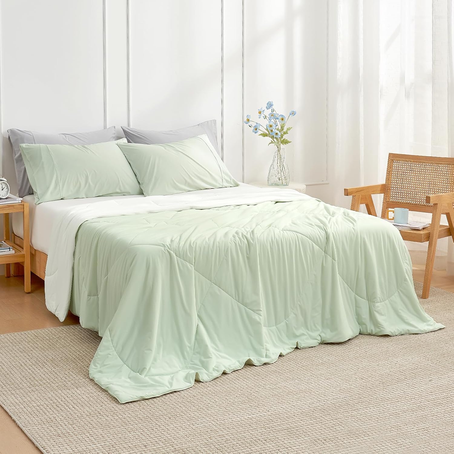Thumbnail 2 de Cozy Bliss Cooling Comforter Queen Size: Lightweight, Breathable Comfort for Hot Sleepers