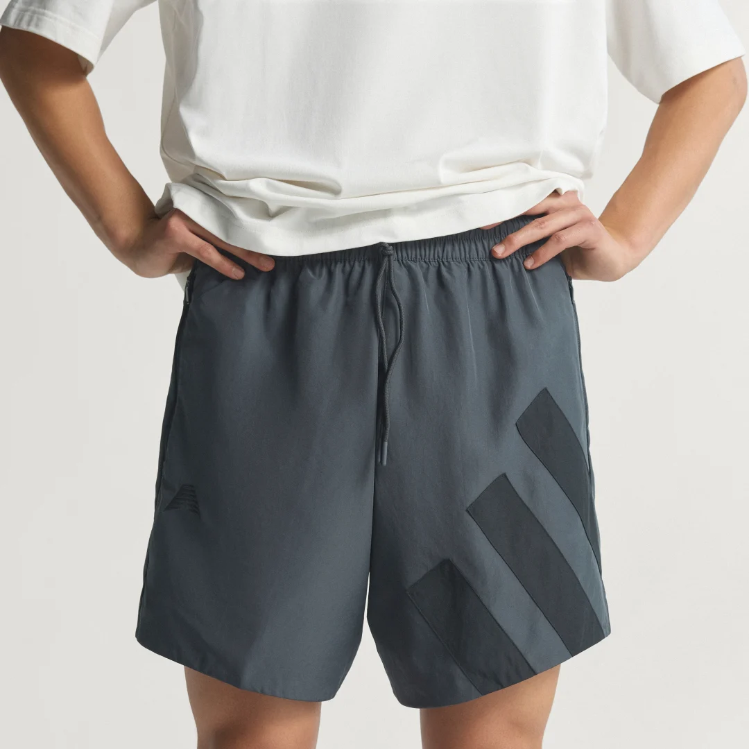 Thumbnail 3 de Pantalón corto Anthony Edwards Foundation de Adidas – Gris
