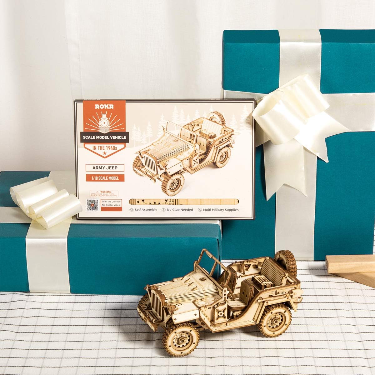 Thumbnail 6 de ROKR Car en bois à construire 3D – Puzzle maquette mécanique en contreplaqué découpé au laser