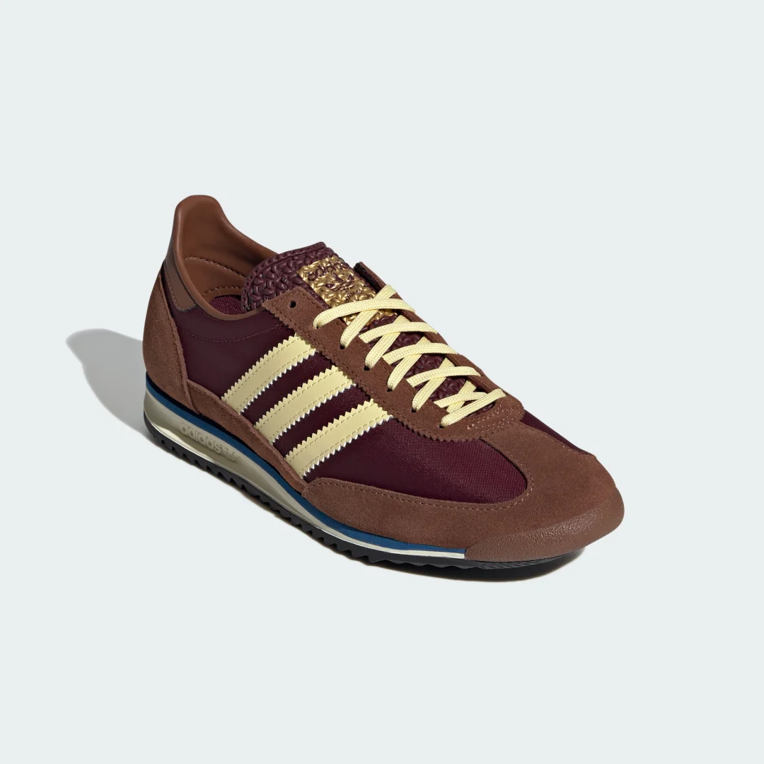 Thumbnail 3 de SL 72 Shoes de Adidas: estilo urbano en Burgundy para uso diario