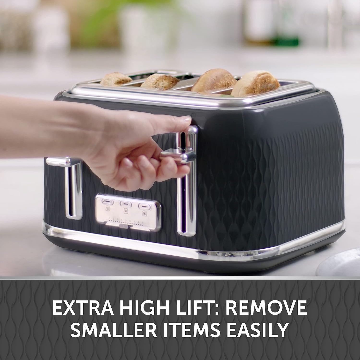 Thumbnail 4 de Breville Curve Electric Kettle VKT017 (1.7 L, 3kW fast boil) in Black & Chrome