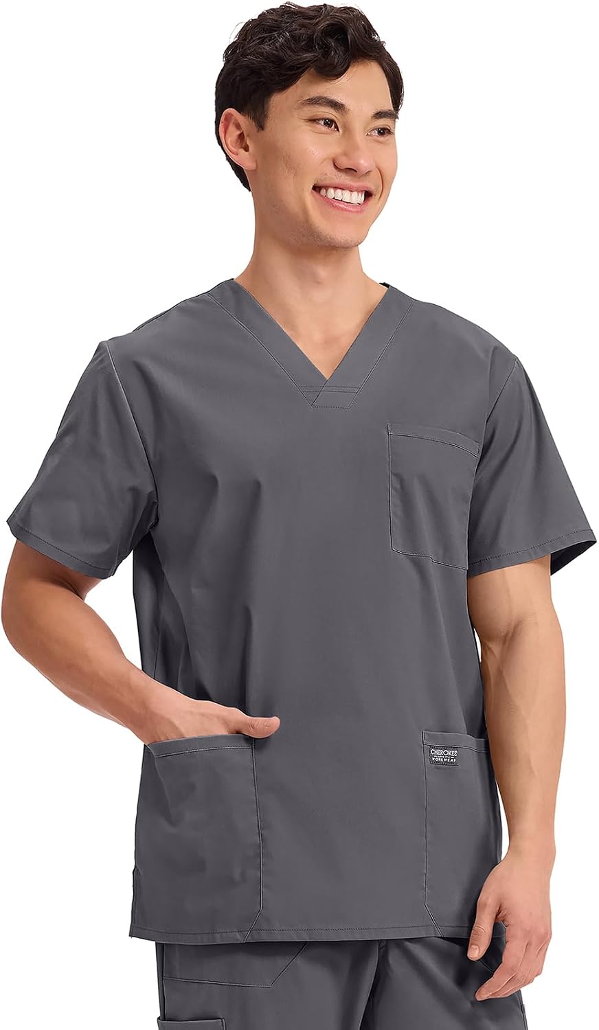 Detalle de Cherokee WW Professionals Men's V-Neck Scrub Top with Four Pockets