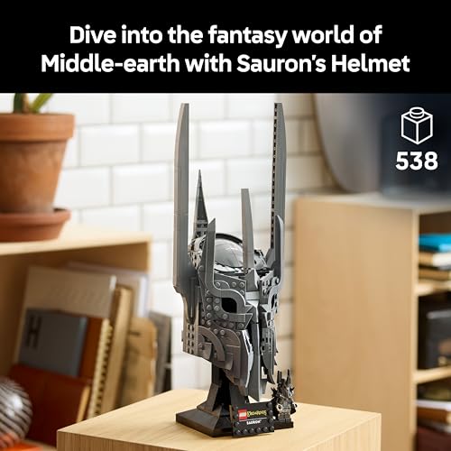 Detalle de LEGO Icons The Lord of the Rings: Sauron’s Helmet Display Model Kit (11373) – Collectible for Adults