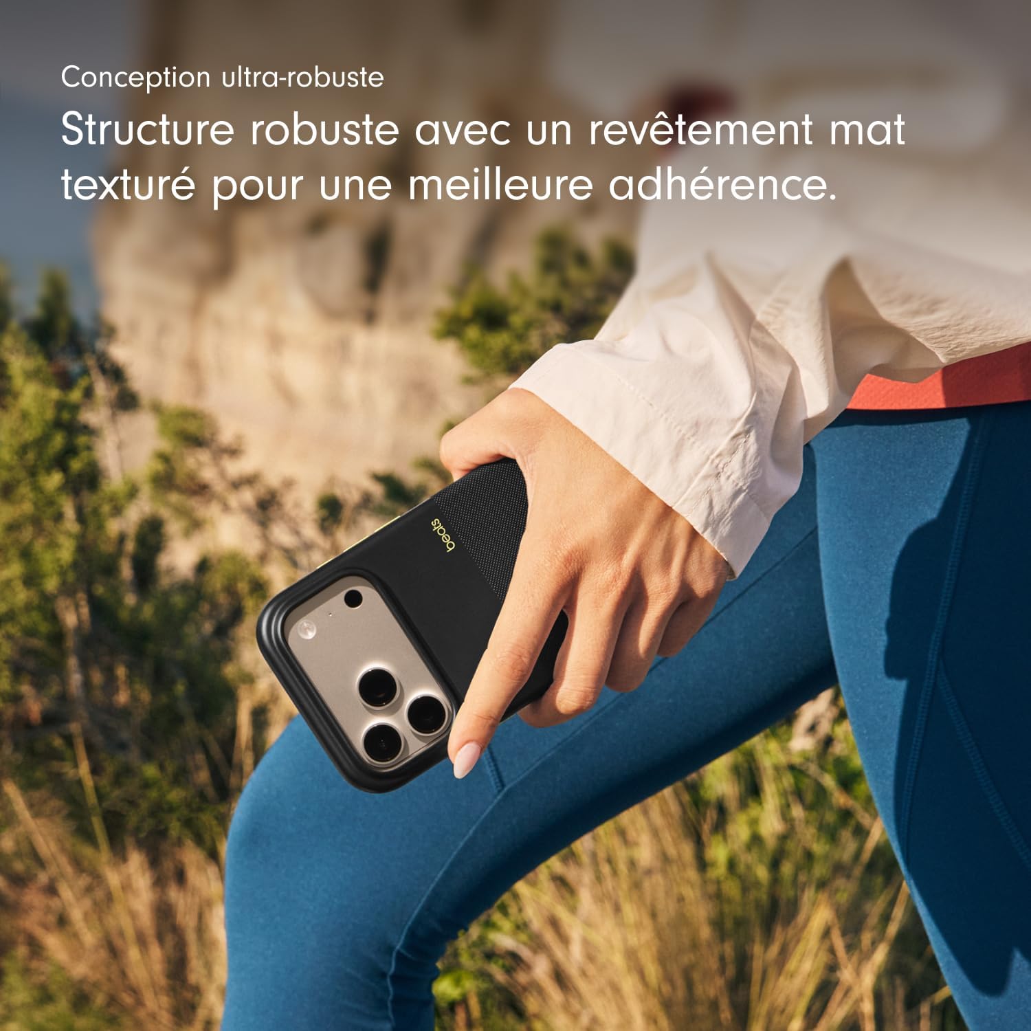 Thumbnail 4 de Beats Coque Haute résistance pour iPhone 17 Pro avec MagSafe et Commande de l'appareil photo – Noir Everest