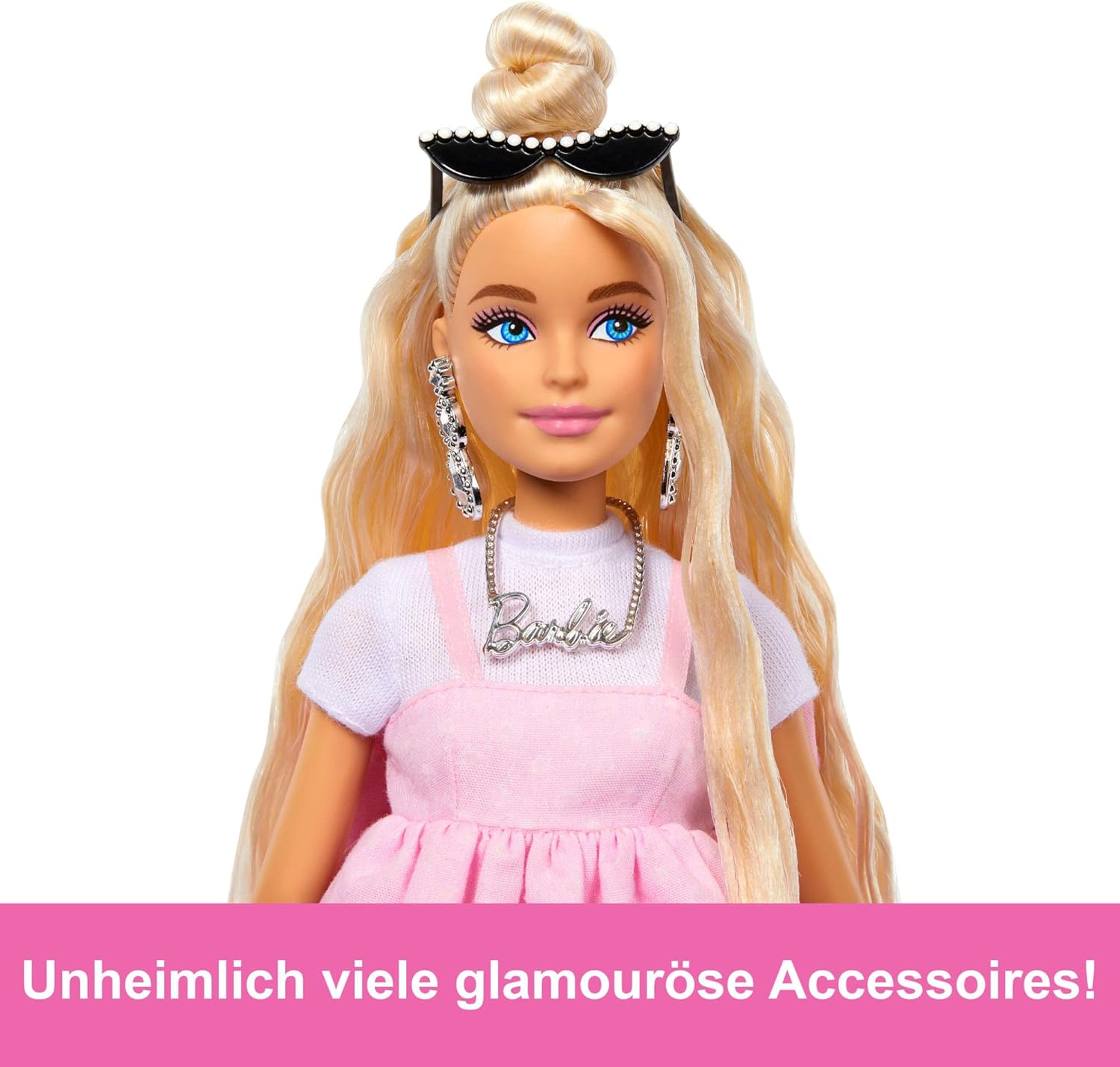 Thumbnail 3 de Barbie Deluxe Style-Puppe Nr. 3 mit Barbiecore-Outfit – Pastellkleid, Haarkleidersatz und Accessoires