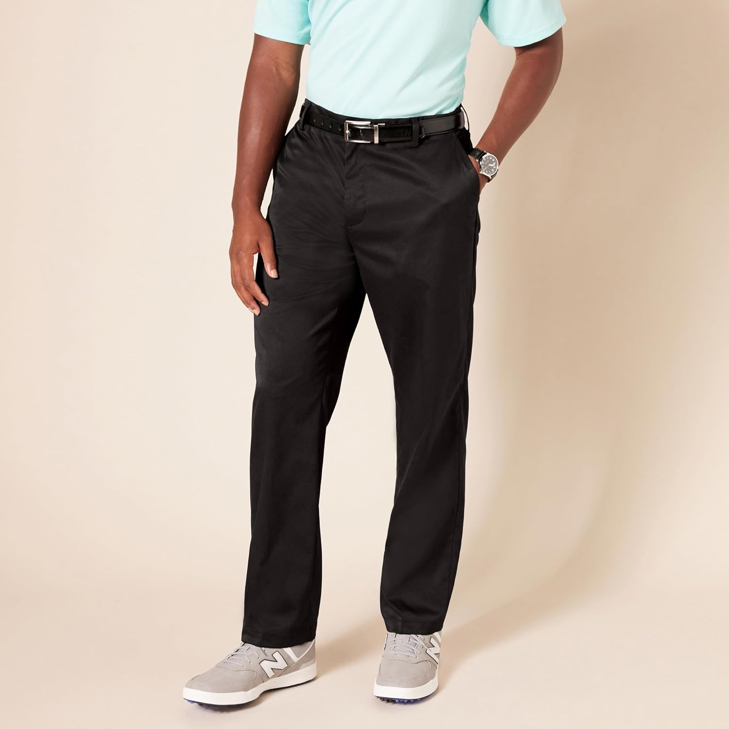 Thumbnail 5 de Amazon Essentials Men’s Classic-Fit Stretch Golf Trousers (Big & Tall), Black 33W / 30L