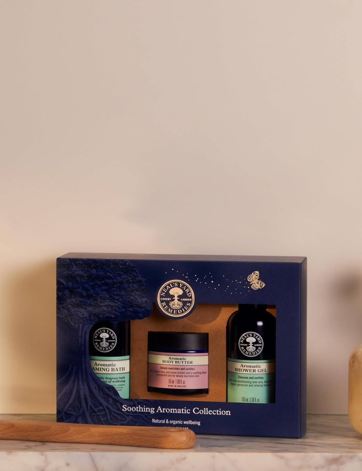 Thumbnail 2 de Neal's Yard Remedies Soothing Aromatic Gift Set