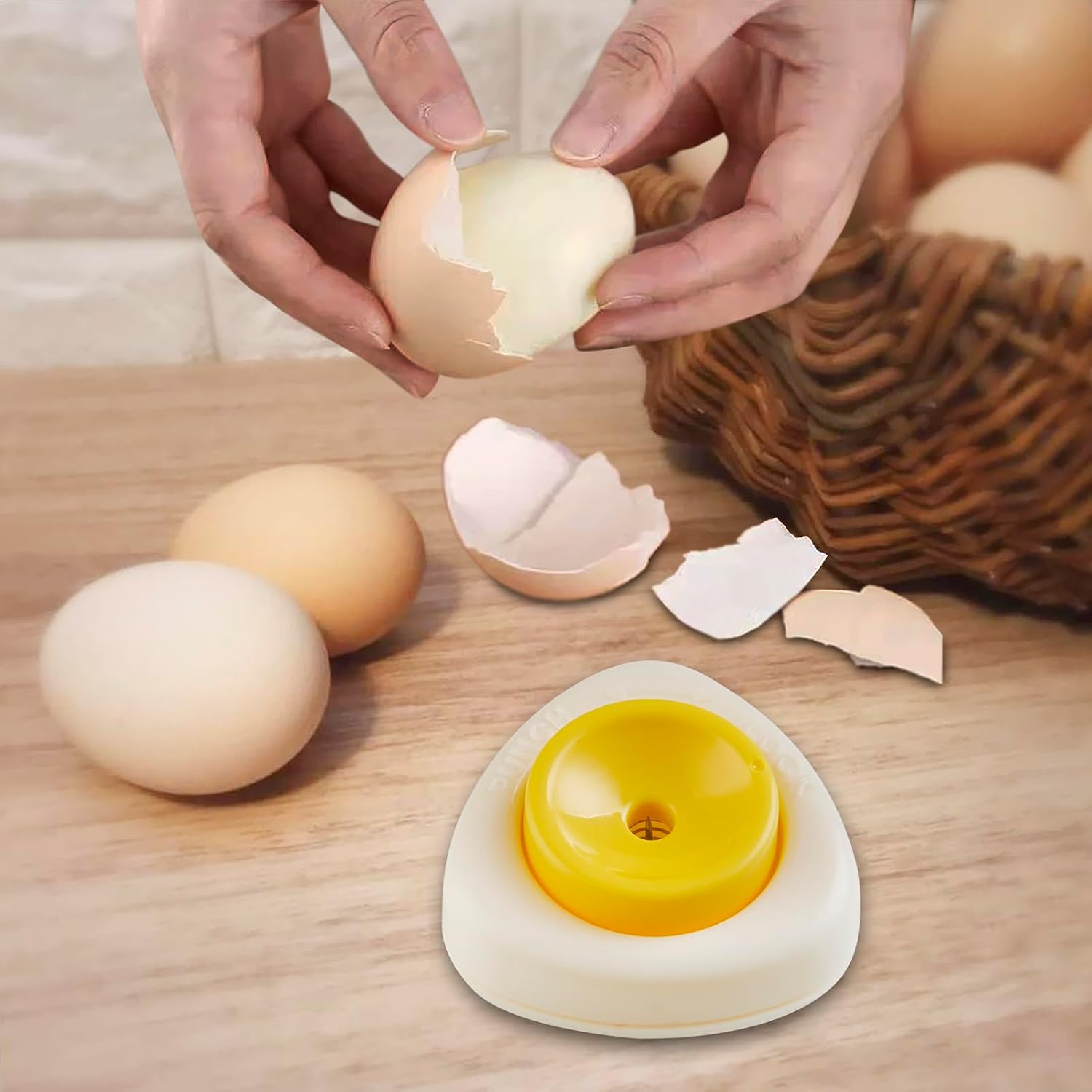 Detalle de Eierstecher eipicker – 2er Set Eierpiekser mit einziehbarer Nadel, gelb, inklusive Löffel