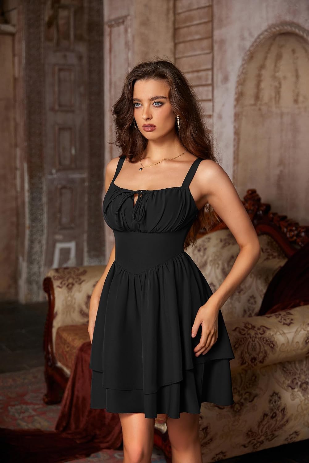 Detalle de Scarlet Darkness Corset Mini Dress for Women, Adjustable Straps and Pockets