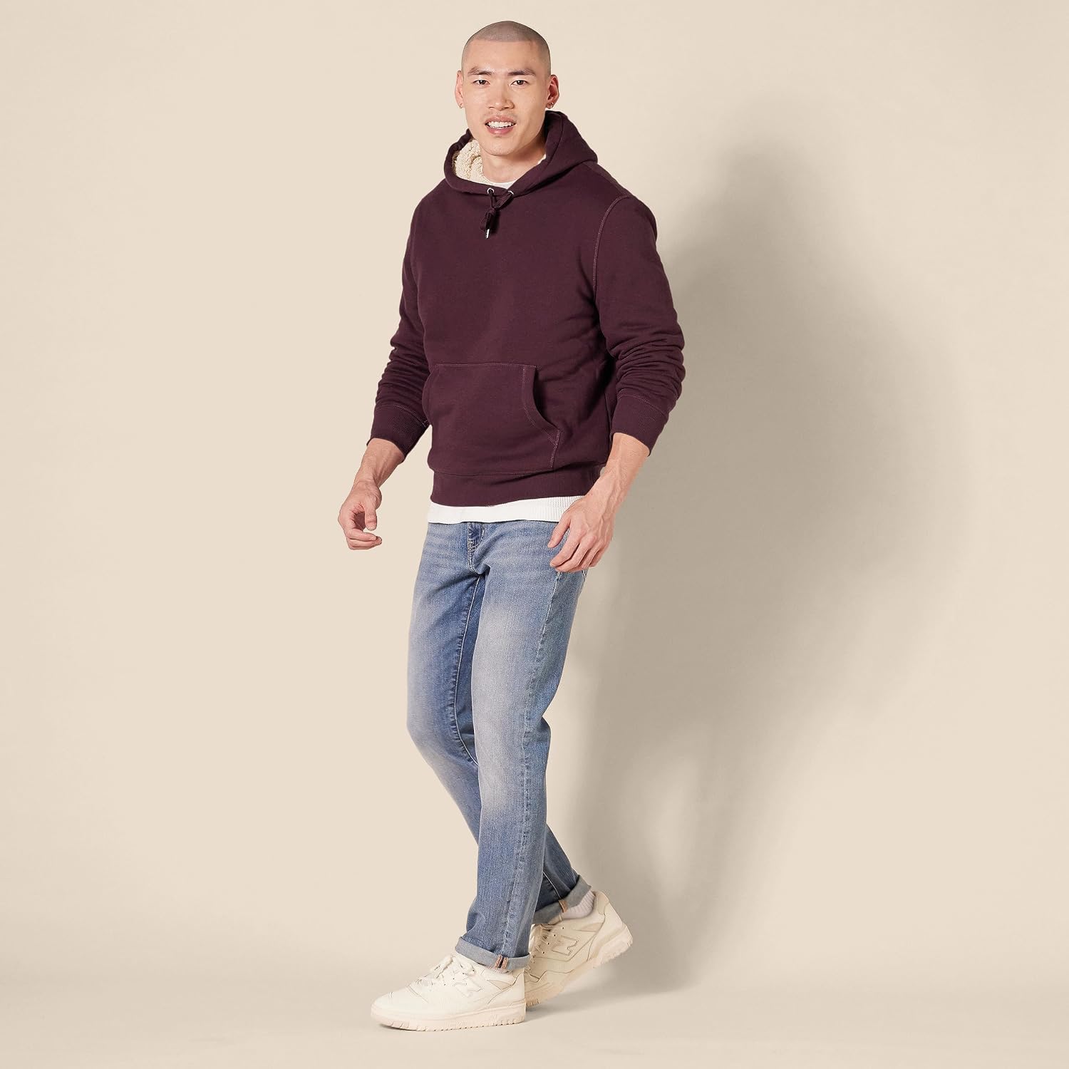 Detalle 2 de Amazon Essentials Kapuzenpulli 71,1 cm