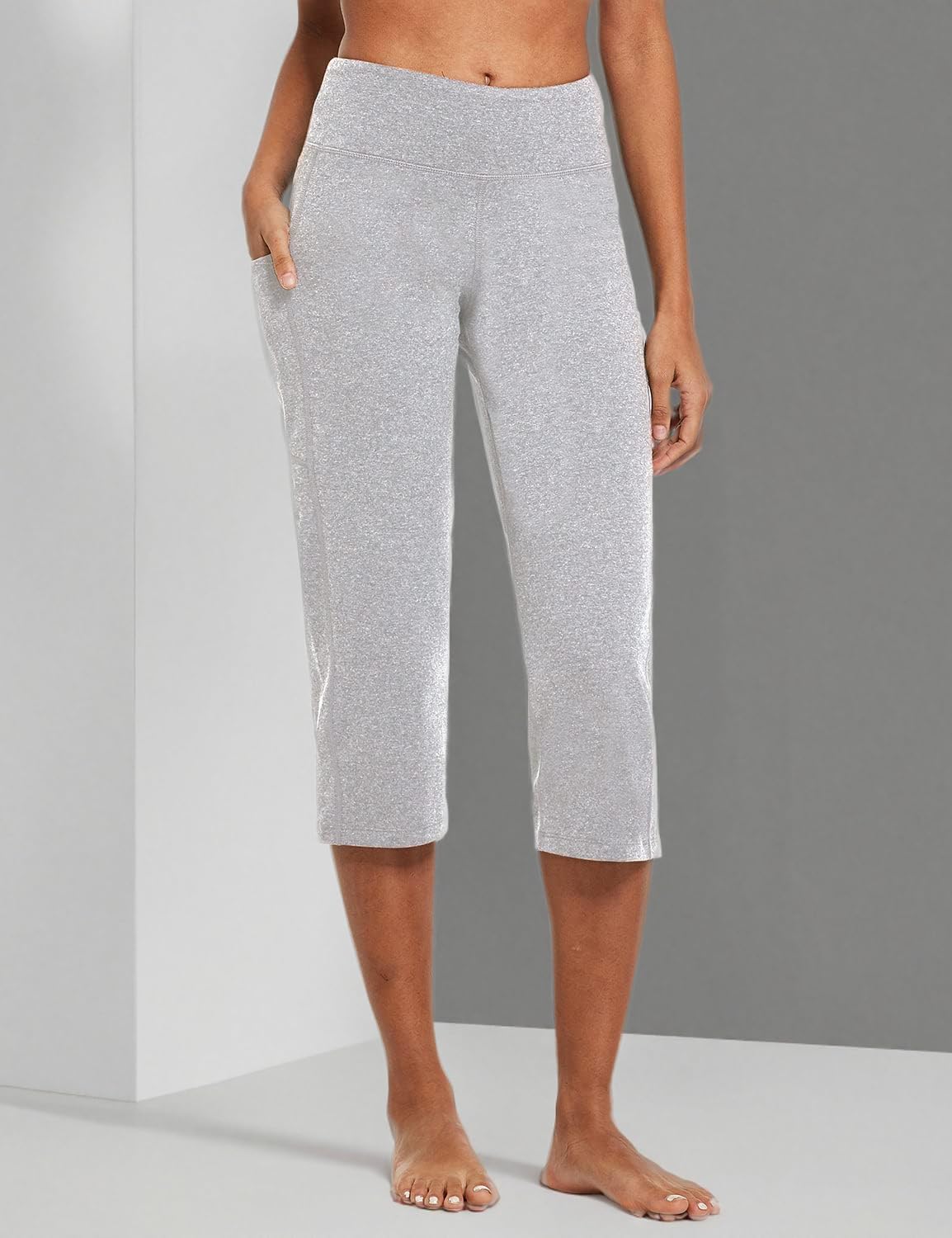 Detalle 2 de Baleaf Women's 21" Capri Pants with Pockets, High Waist—Tummy Control Yoga Leggings for Summer Workout