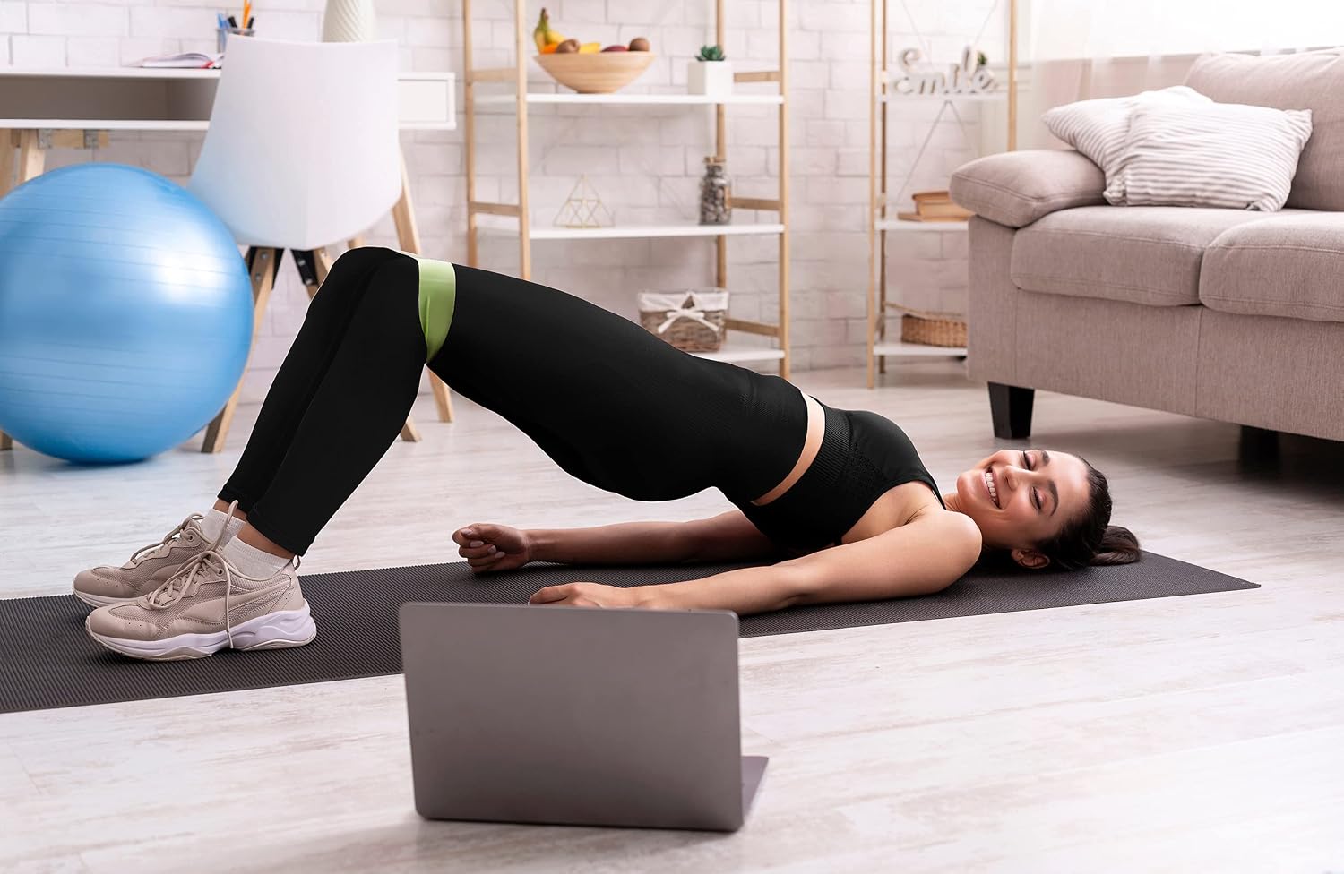 Detalle de CHRLEISURE Workout Leggings Set — Seamless 3-piece