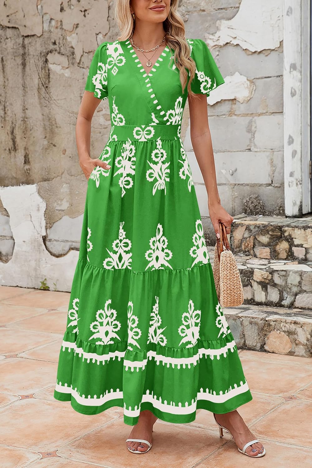 Thumbnail 2 de PRETTYGARDEN Womens 2026 Summer Boho V-Neck Maxi Dress with Pockets, Tiered Floral A-Line Bell Sleeves