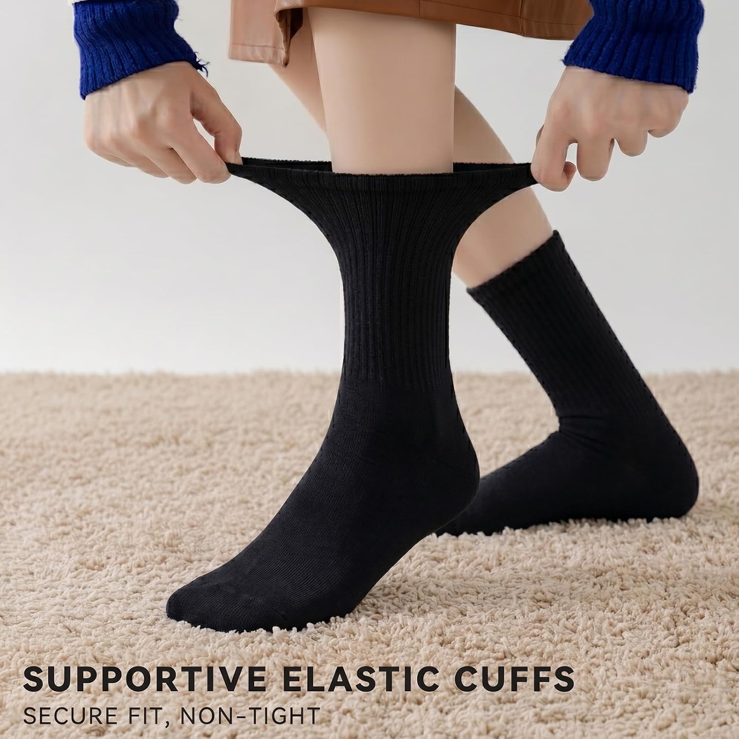 Detalle de VoJoPi Women's Crew Socks, 5-Pair Cotton Set, Lightweight with Vertical Stripes