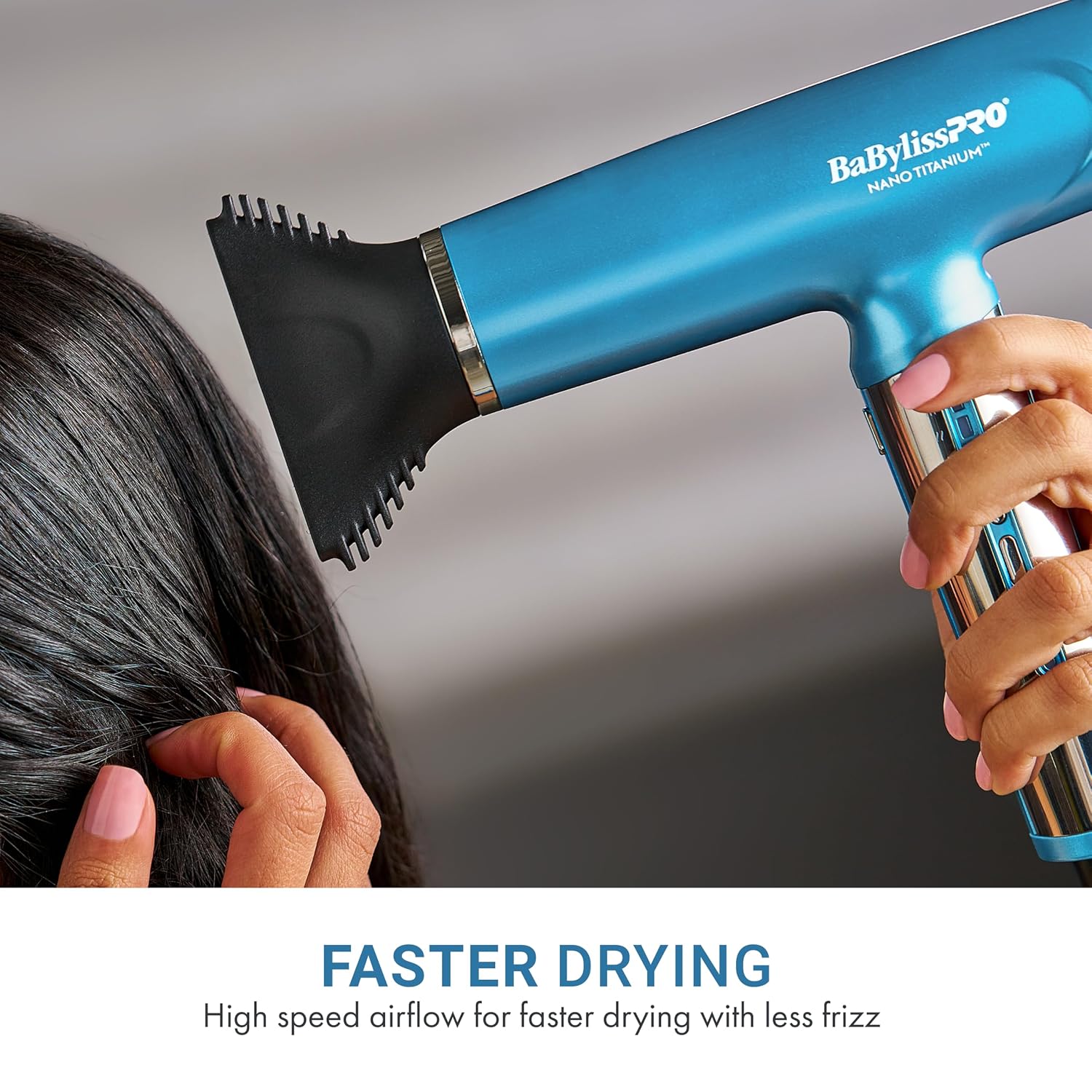 Detalle 2 de BaBylissPRO Nano Titanium 1400W Hair Dryer