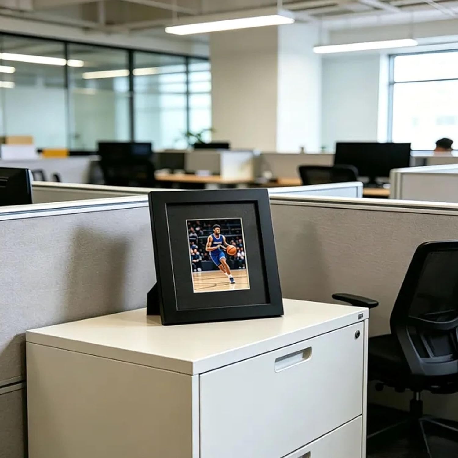 Detalle de Karten-Vitrine 15,2 x 20,3 cm – Schwarz, Holz mit HD-Glas, Display für Baseball, Basketball, Hockey und mehr