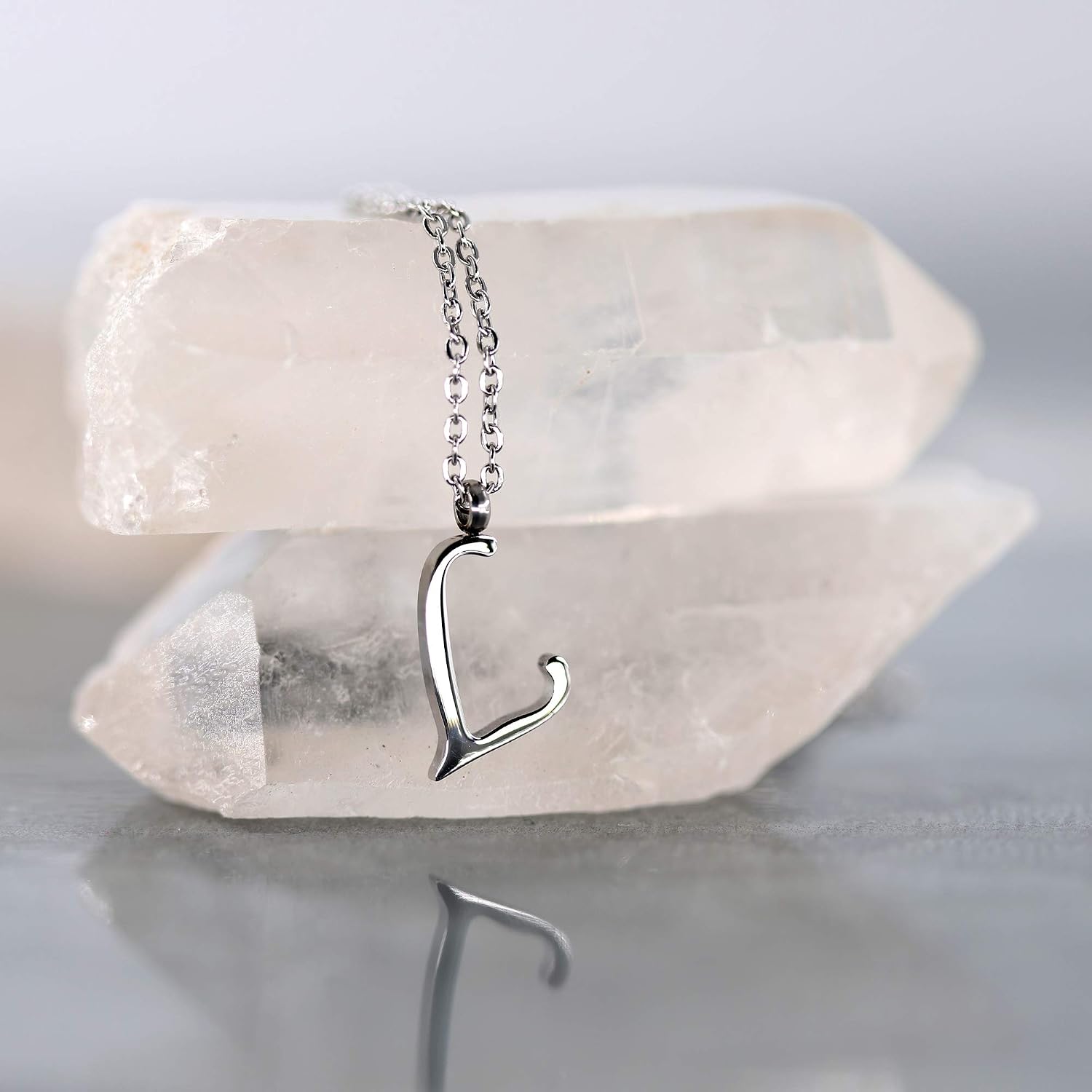 Thumbnail 3 de Morella Collar Letras acero y plata